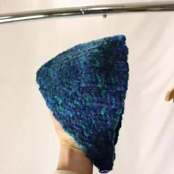 hand knit blue head‎ band with blue button - Picture 2 of 9
